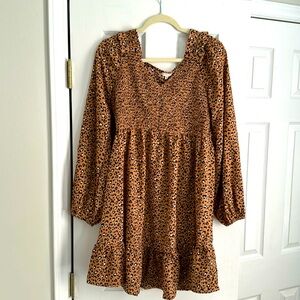 Women’s cheetah print long sleeve dress